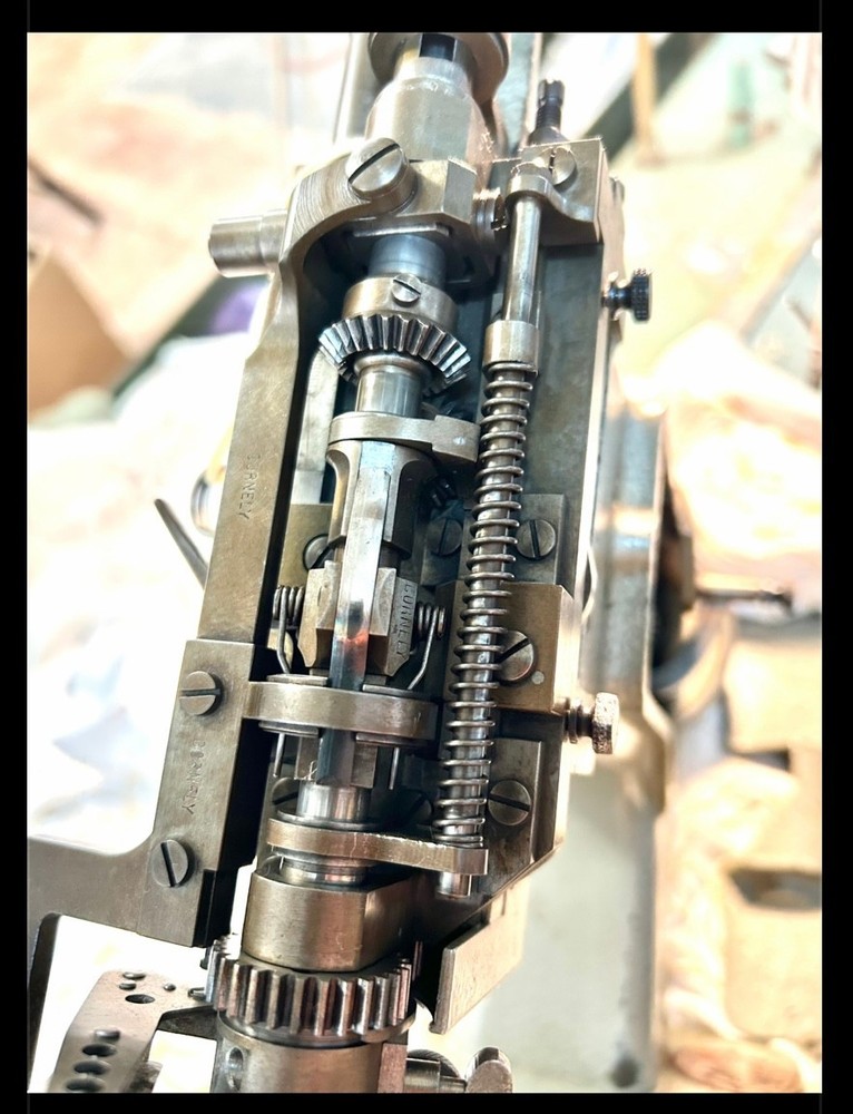 CORNELY (LG5) EMBROIDERY MACHINE