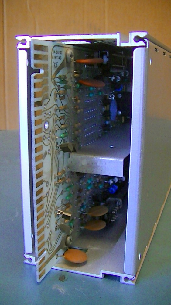 TEKTRONIX 5A18N DUEL TRACE AMPL PLUG-IN MODULE