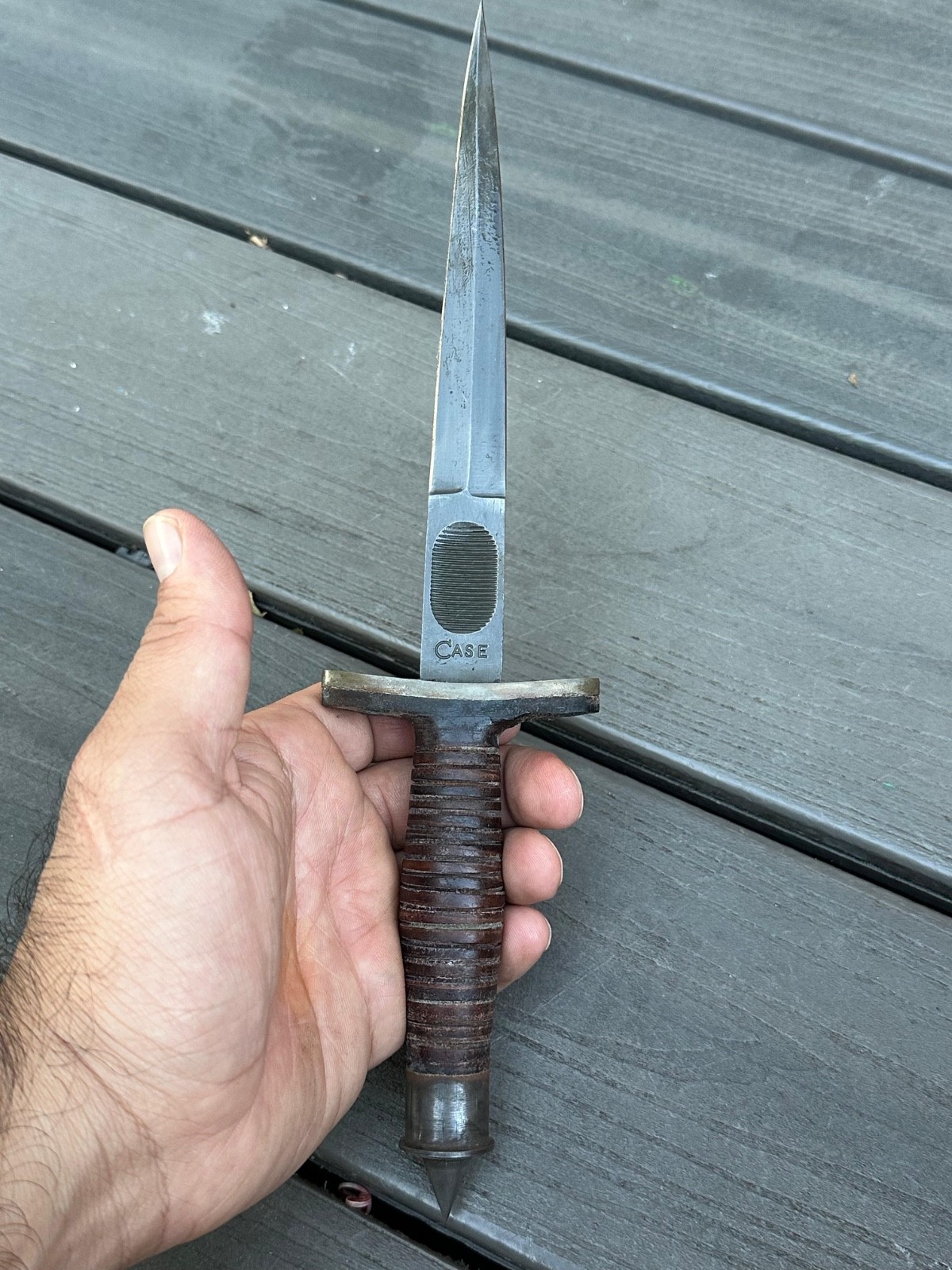 CASE V-42 US Special Forces WWII Dagger Double Edge Knife With Leather Handle