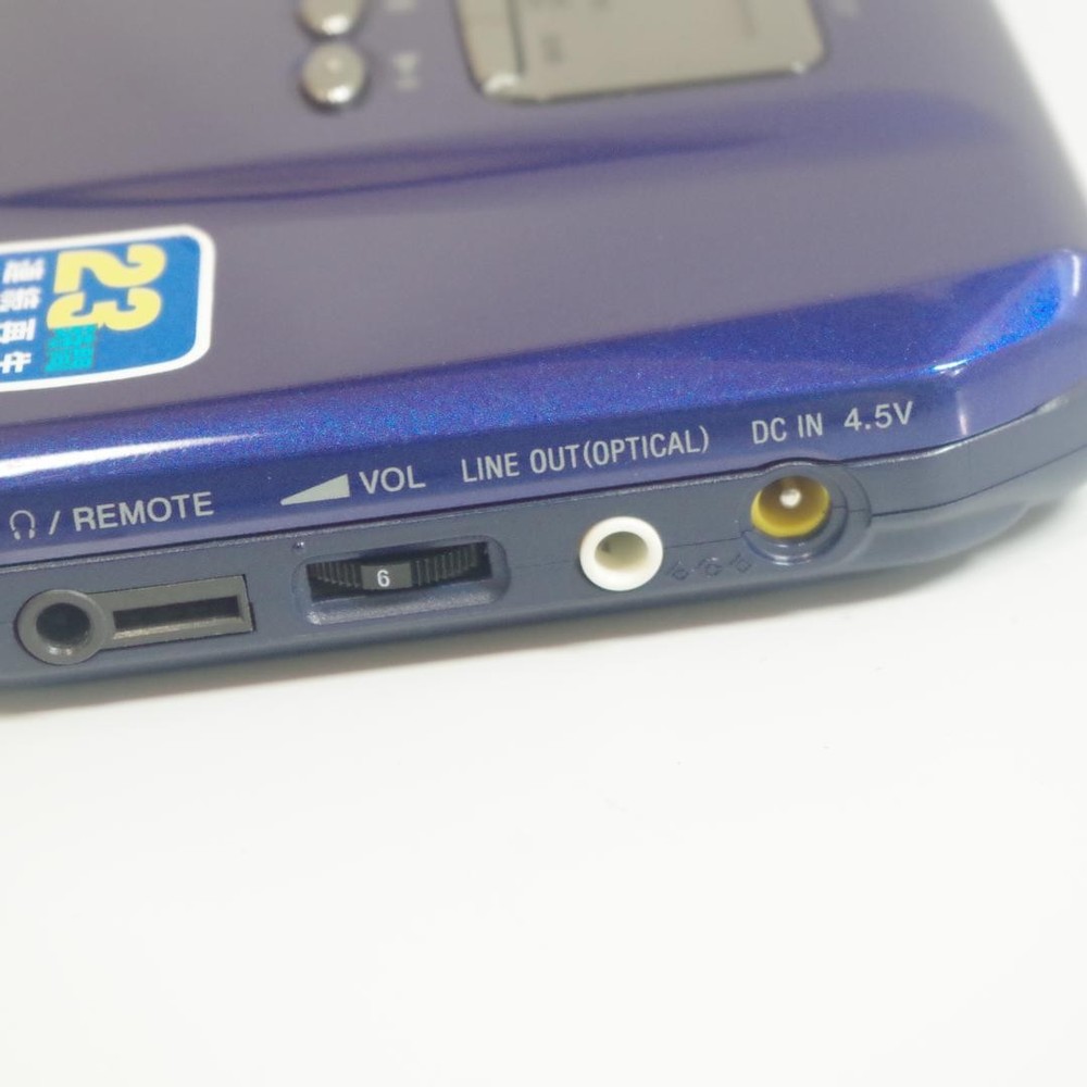 SONY D E707 Portable CD Player Ready to Use Fully Functional Great Excellent