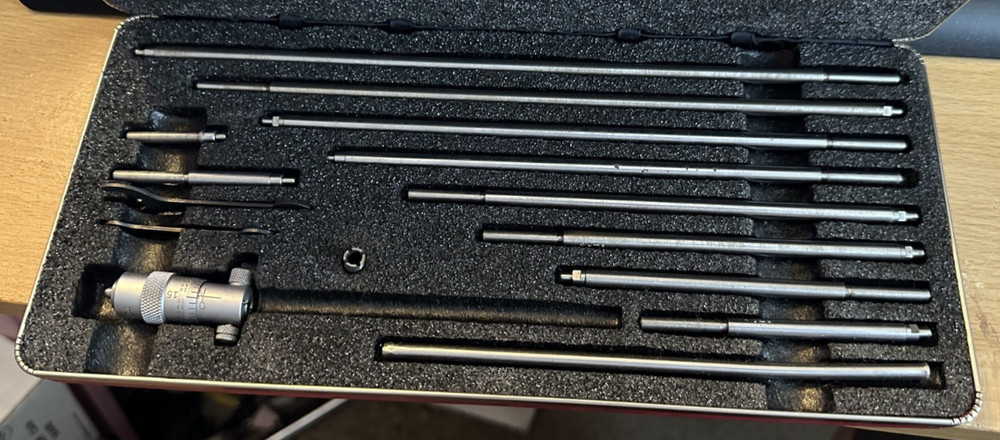 USED STARRETT #124BZ 2"-12" .001" SOLID-ROD INSIDE MICROMETER W/CASE & PAPERS