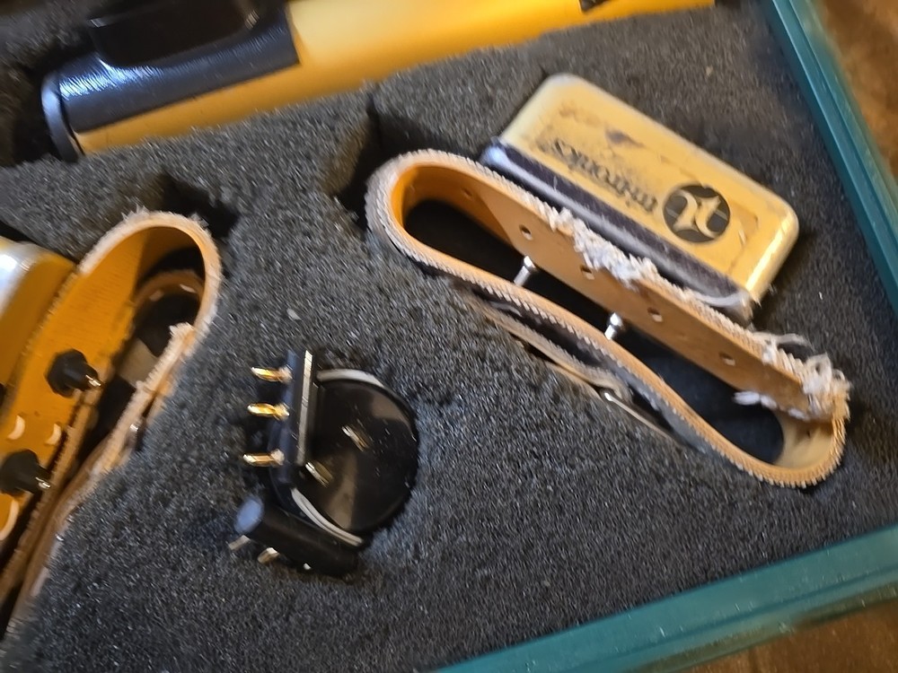 Tri-Tronics Model A1-80/LR remote Dog Training Shock Collar Kit-needs Batteries