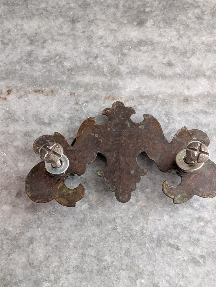 3.5in Brass Handle Bail Drawer Pull - VTG