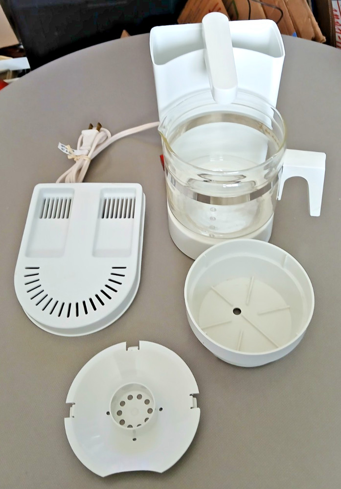 Hamilton Beach Mini Drip 4 Cup Coffee Maker Pot Machine White Model 788-5