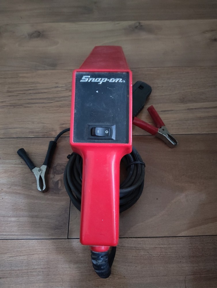Snap on Tools USA Timing Light Model MT-1221