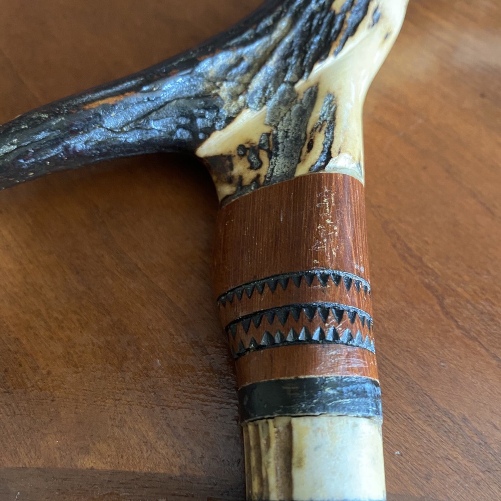 Vintage cane deer antler handle .