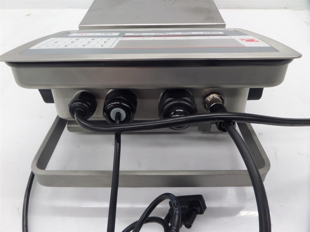 OHAUS Defender 5000 XtremeW Digital Scale