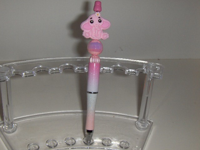 NEW - Pink Retractable pen - Elephant