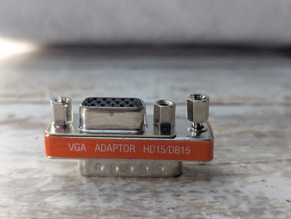 VGA ADAPTOR HD15/DB15 Vintage