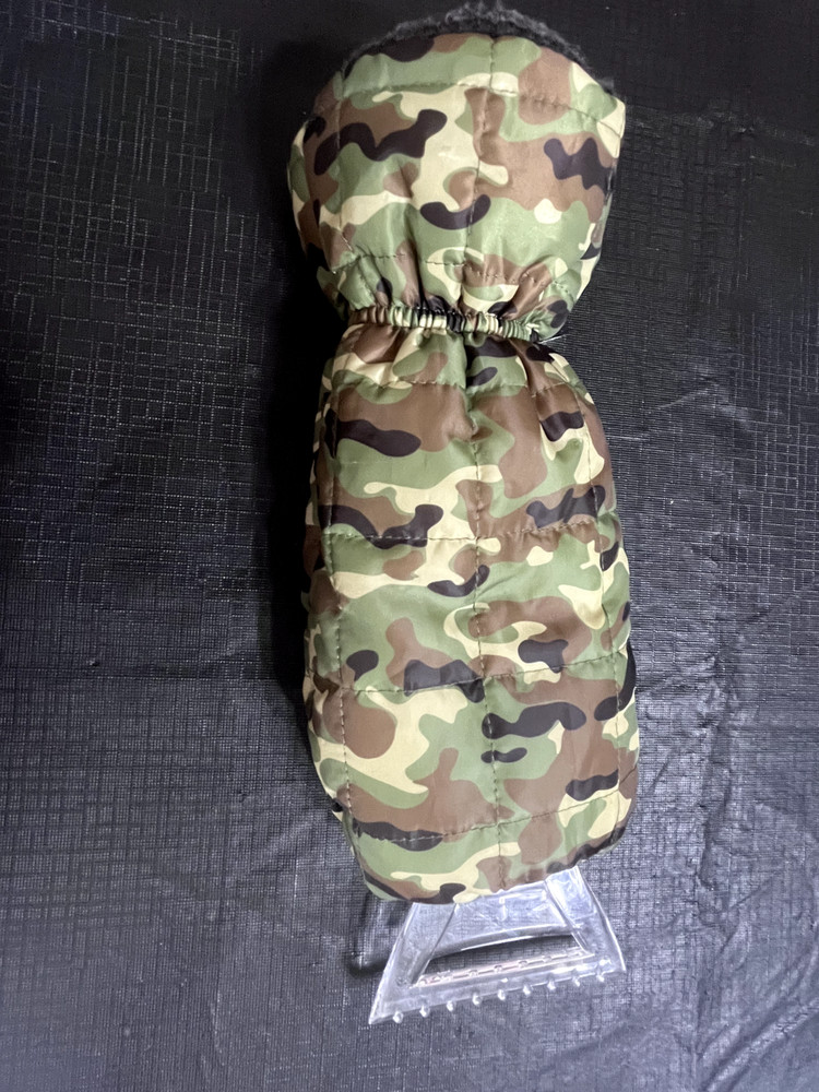 Winter Window/Windshield Ice Scraper With Detachable Camoflauge Muff