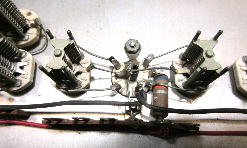 Vtg. HAM DIY Transmitter Power Amp, Frequency Multiplier, Modulator? To Finish!