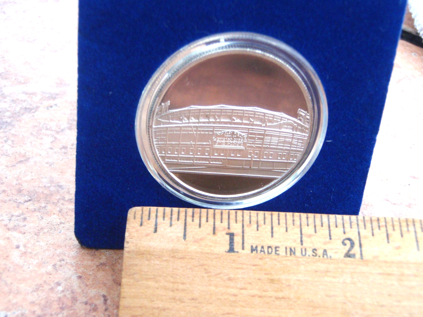 VTG:1st NIGHT GAME@ WRIGLEY FIELD CHICAGO CUBS 1 oz .999 SILVER COIN-AUG 9, 1988