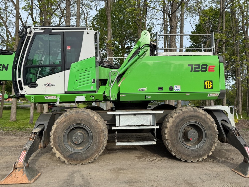 2023 Sennebogen 728e wheeled tree care material handler