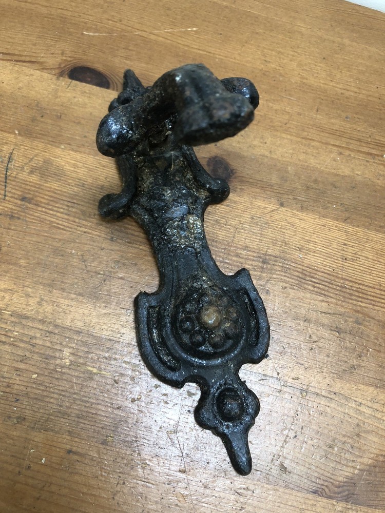 georgian door knocker Cast Iron