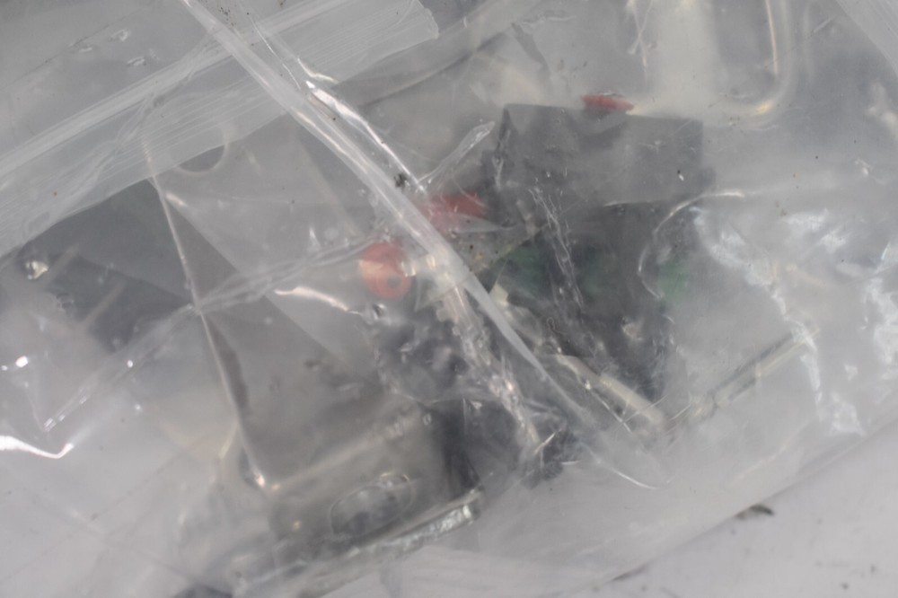 Replacement Hardware Pack For S8 LED LIght Bar Mounting Set