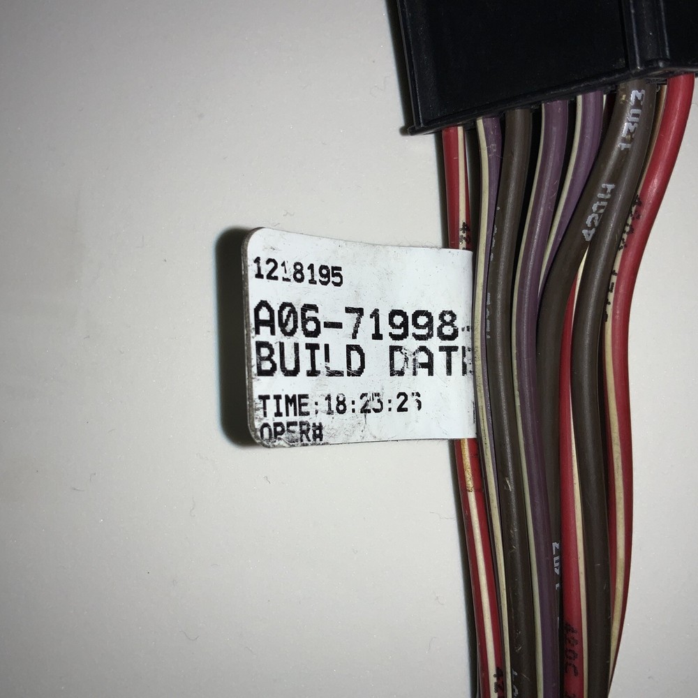 Freightliner A06-71998-000 Switch Panel Light Harness- OEM.