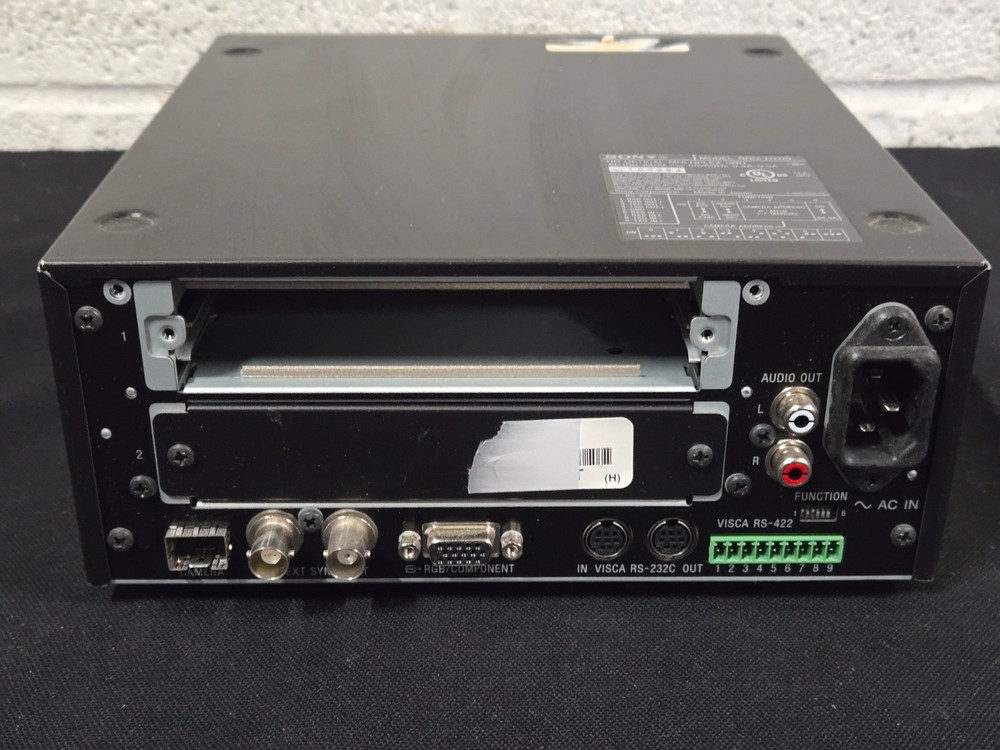 Sony BRU-H700 HD Optical Multiplex Unit ~ READ (Flashing Red Light)
