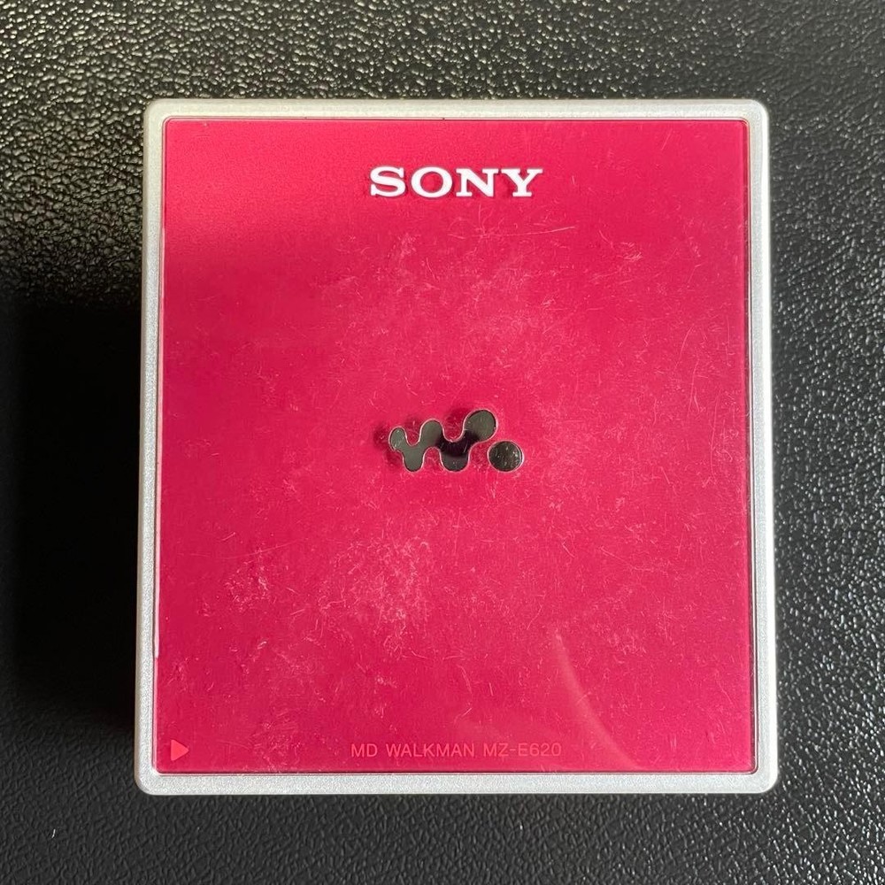 SONY MZ-E620 MD Walkman MiniDisc Player Red Junk Untested w/ Remote