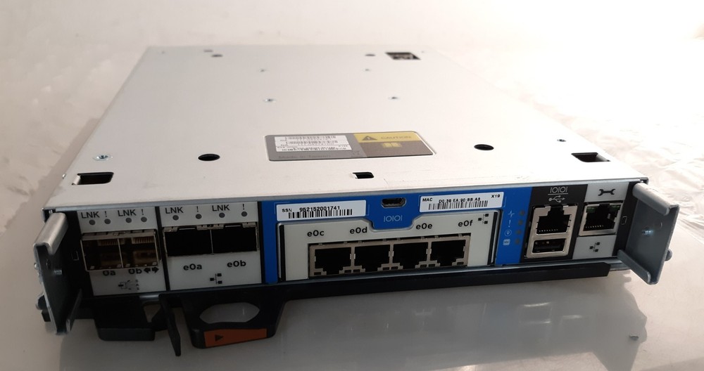 NetApp 111-04334+E1 SAS WWN X128 Storage Controller