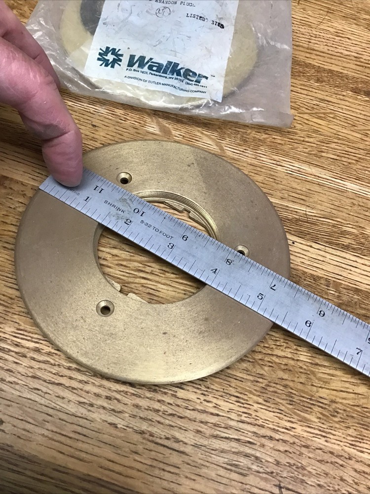 WALKER Wiremold 896 Cover plate Less Abandon Plug
