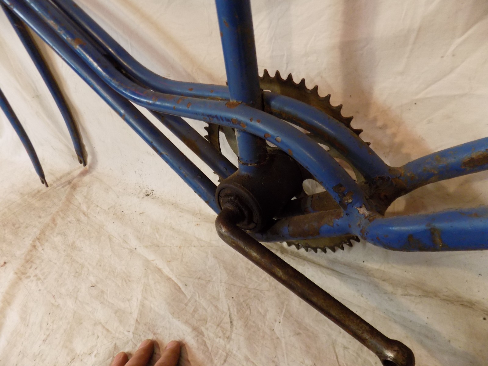 PREWAR CWC HAWTHORNE 4-BAR BICYCLE FRAME FORKS HEADBADGE MONARK 5-BAR 1930S