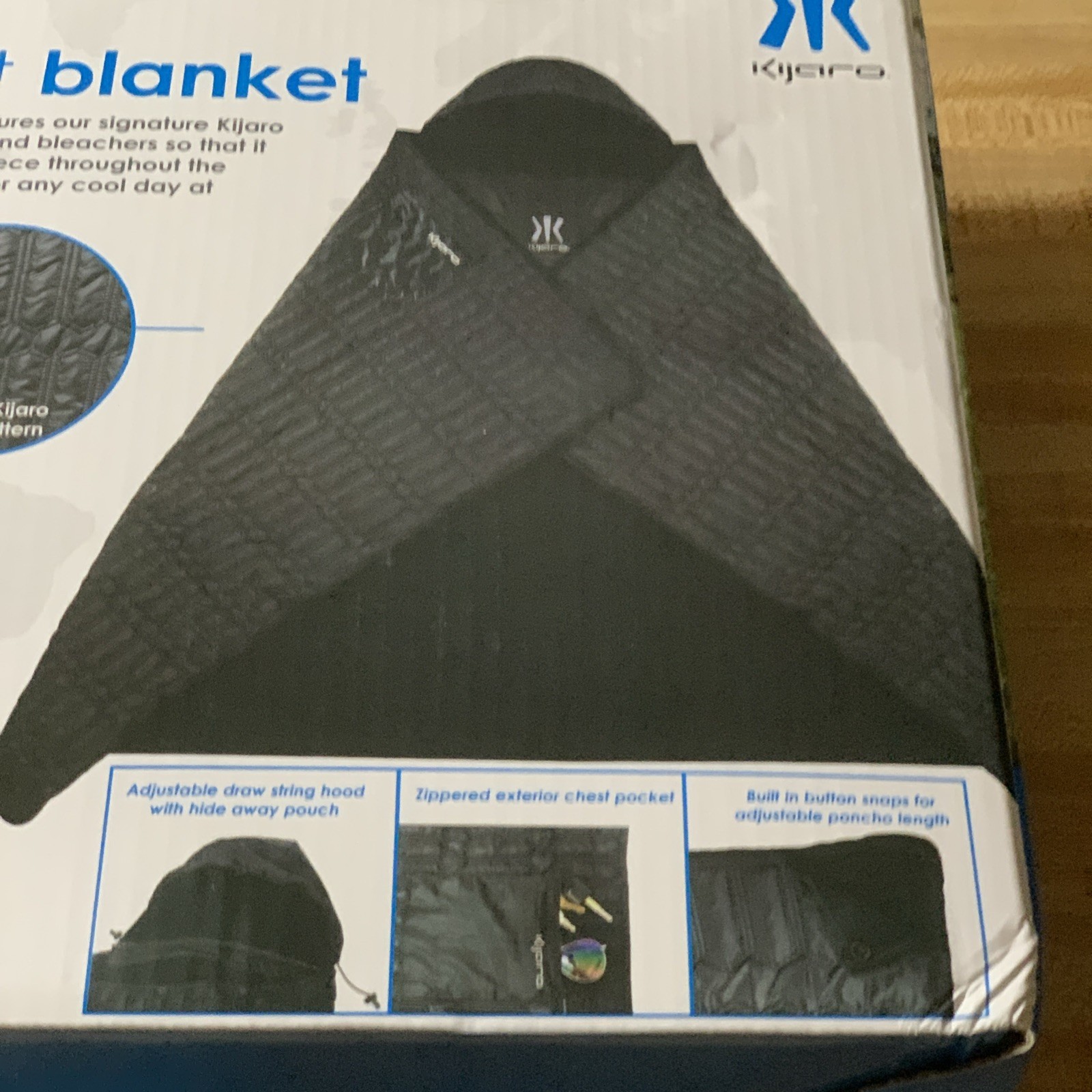 Outdoor Football Season Insulated Blanket/Poncho Black-BRAND NEW -Kijaro Brand