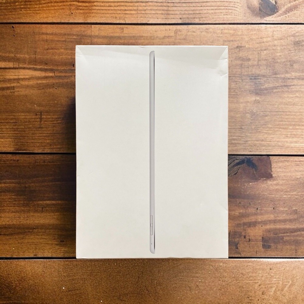 Apple iPAD 9th Generation ORIGINAL EMPTY BOX and INSERTS ONLY MK2K3LL/A