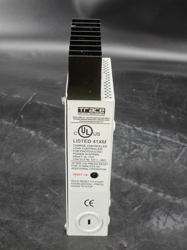 Trace Engineering Listed 41XM for Photovoltaic Power Charge/Load Controller C40