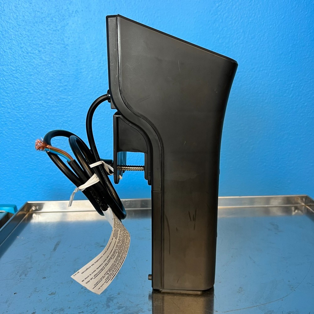 VWR LX Immersion Circulator 89501-480 for circulating bath system, 240V, Compact