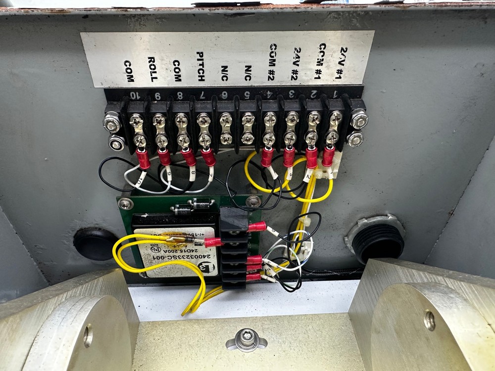 L-3 Communications 24004202TL-002 Vertical Reference Sensor (Used)