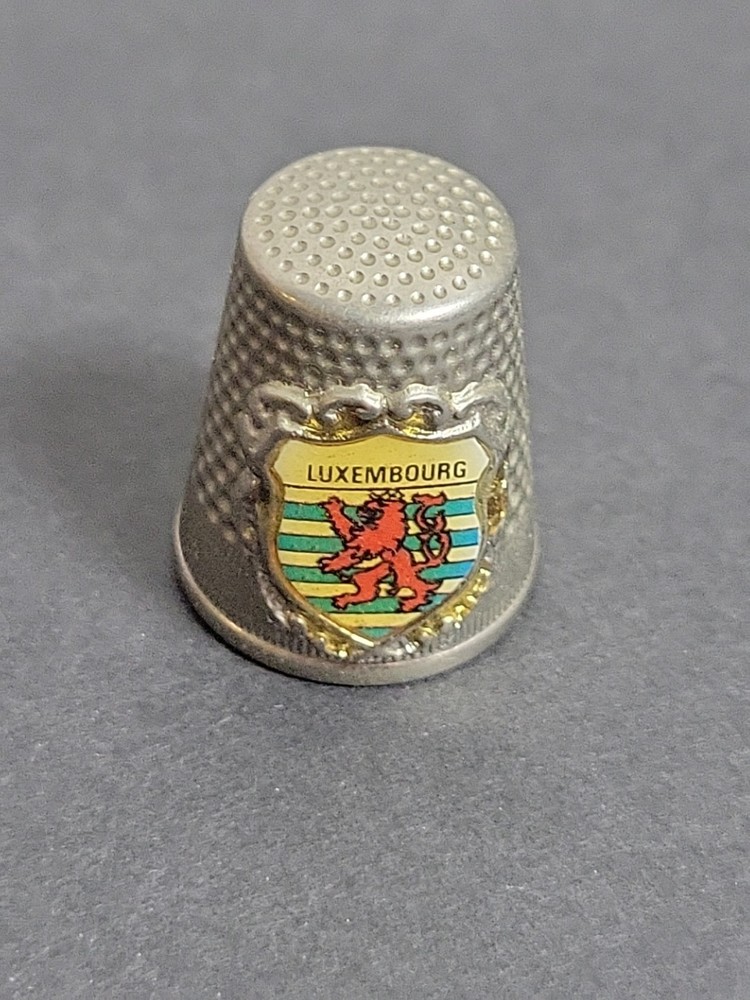 Luxembourg Metal Thimble Collectors