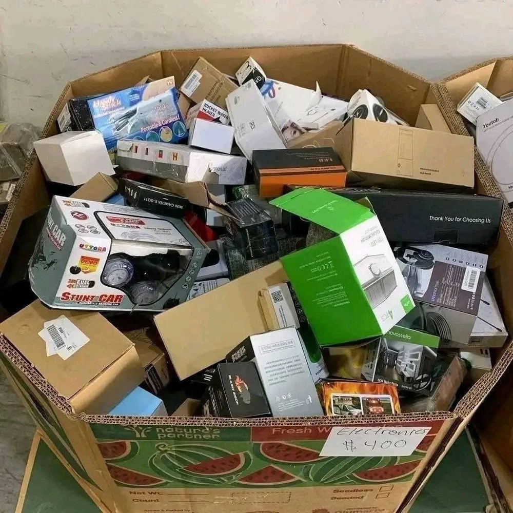 📦 Costco Liquidation Box – General Merchandise & Mixed Goods