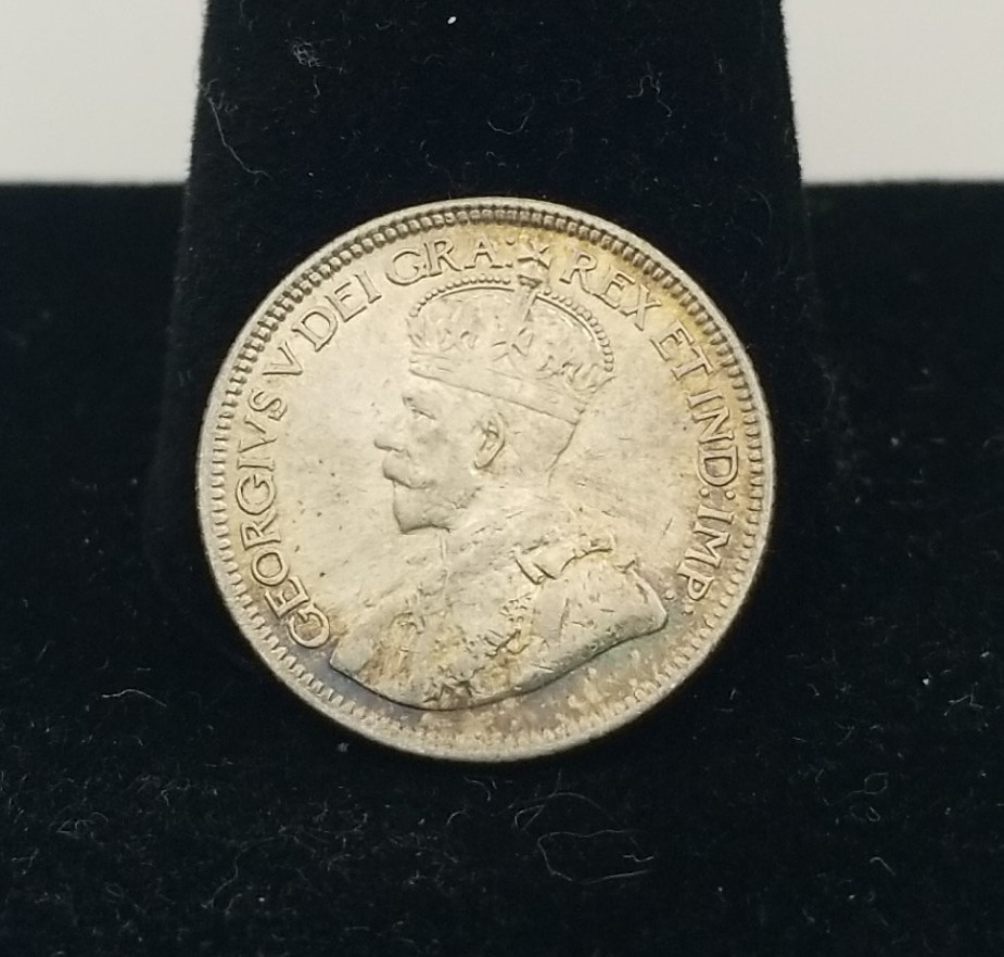 1932 Canada Silver 10 Cents #21976