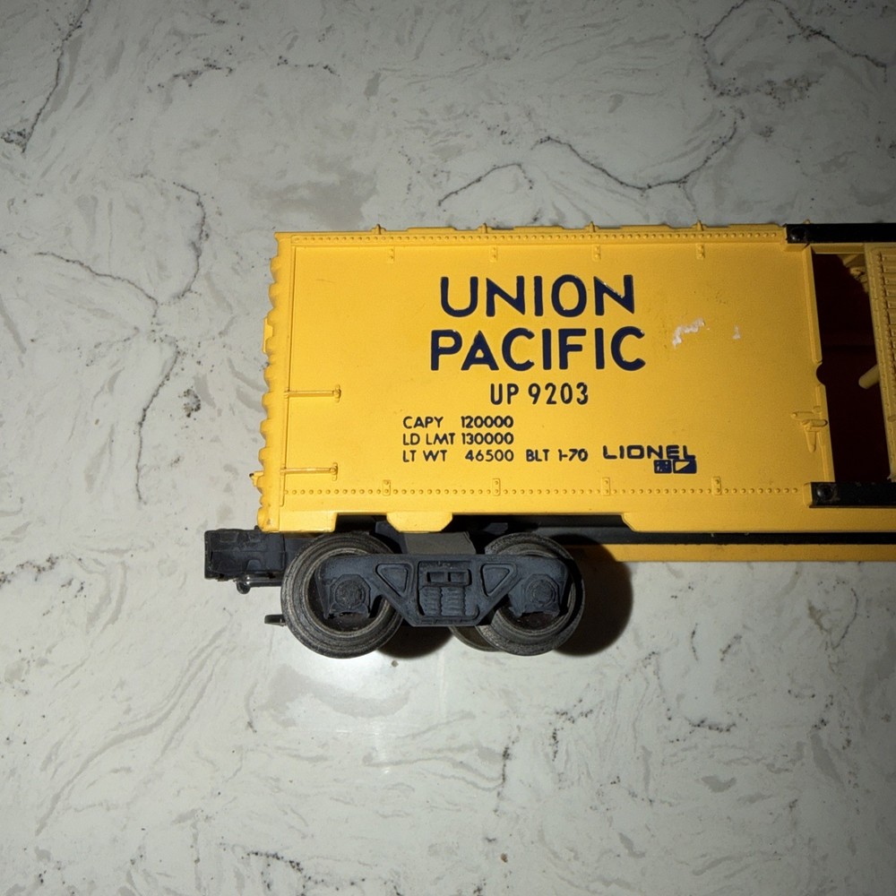 Lionel UP 9203