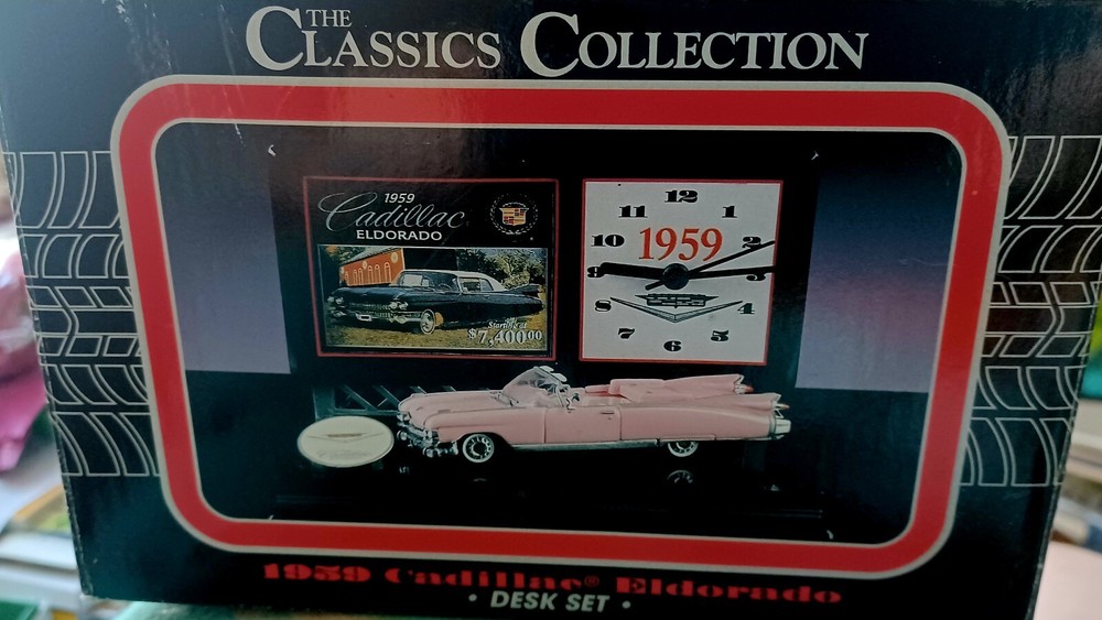 NIB Classics Collection 1959 Cadillac Eldorado Model Car & Clock Desk Set