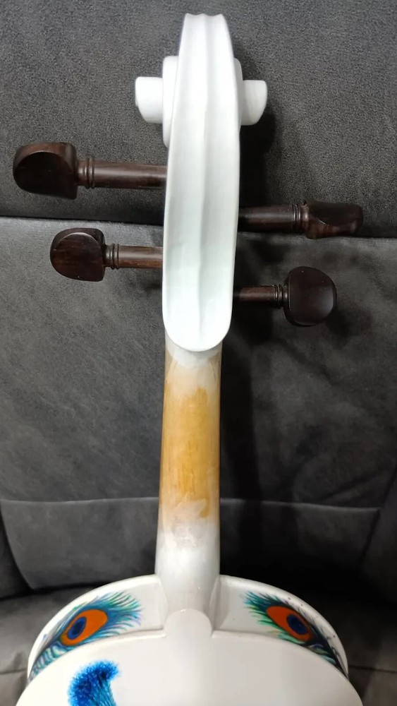 PEACOCK HAND-PAINTED SOLID SPRUCE TOP MAPLE BACK/SIDES VIOLIN 4/4
