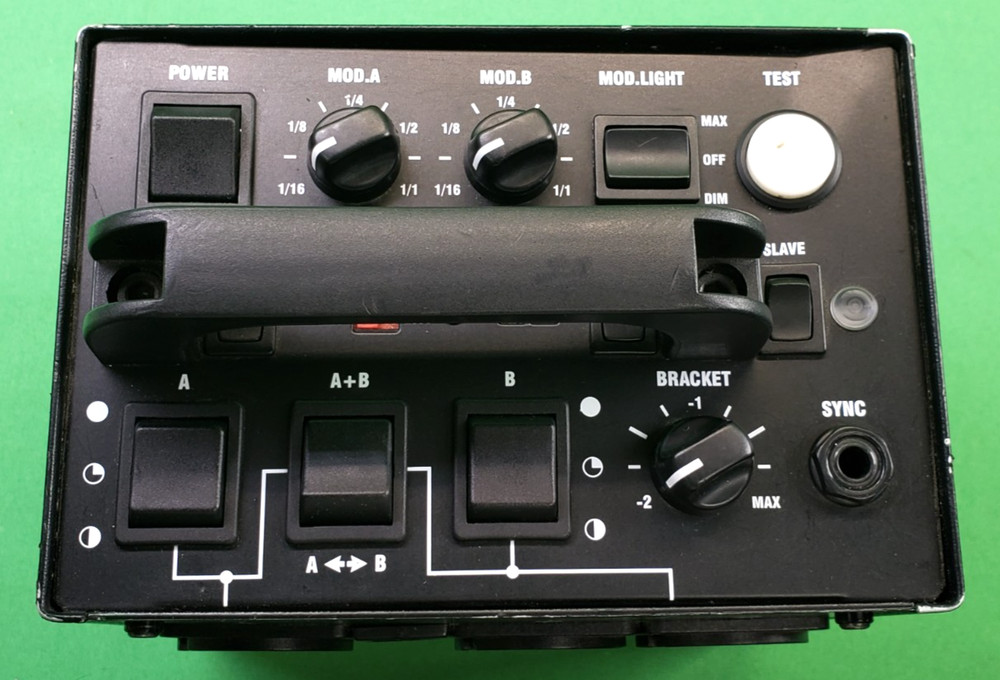 Profoto Acute2 1200 Generator