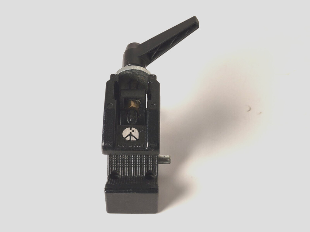 Manfrotto Bogen 035 Super Clamp WITH Stud - VERY NICE