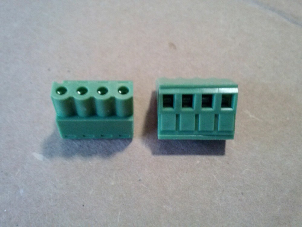 4-Pin Processor / Equalizer Power Plug KICKER Front Row ZXDSP1 ZXSUM8