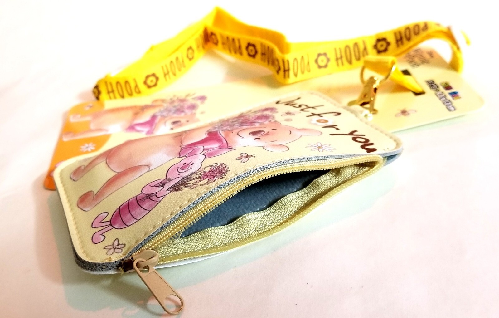 Winnie The Pooh Coin Badge Card Holder Pouch Bag Lanyard Pass Case Wallet Purse