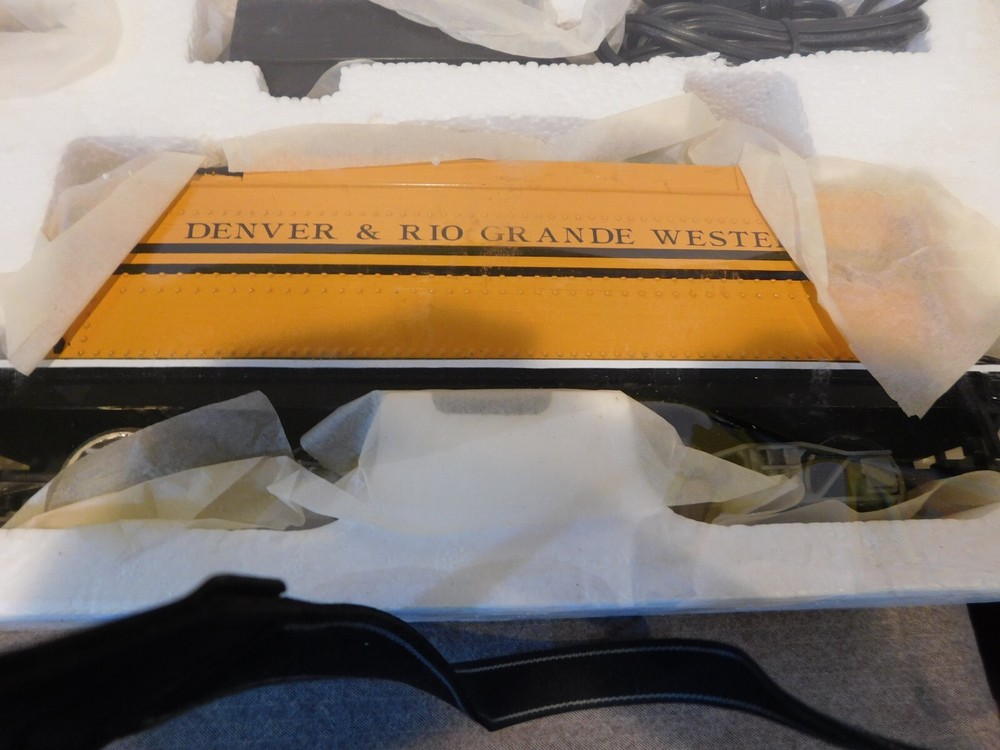 Bachmann Big Haulers Silverton Flyer O - Gauge Train Set