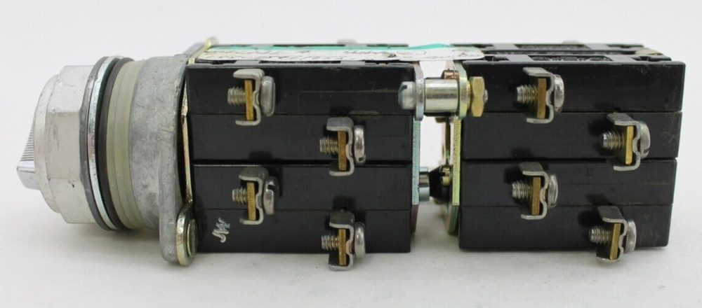 GE 188C7842P052 Selector Switch