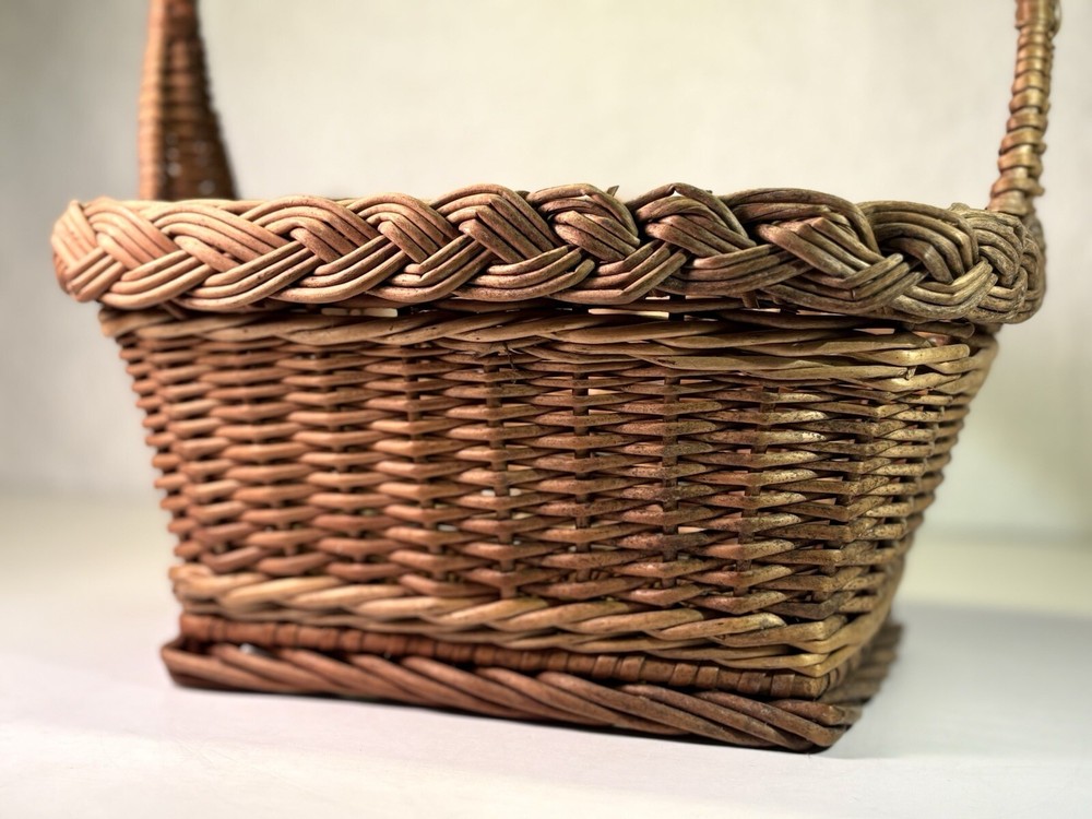 Vintage Rectangular Wicker Weaved Bread Basket w/ Hande 1970s MCM 10.5"x7.75"