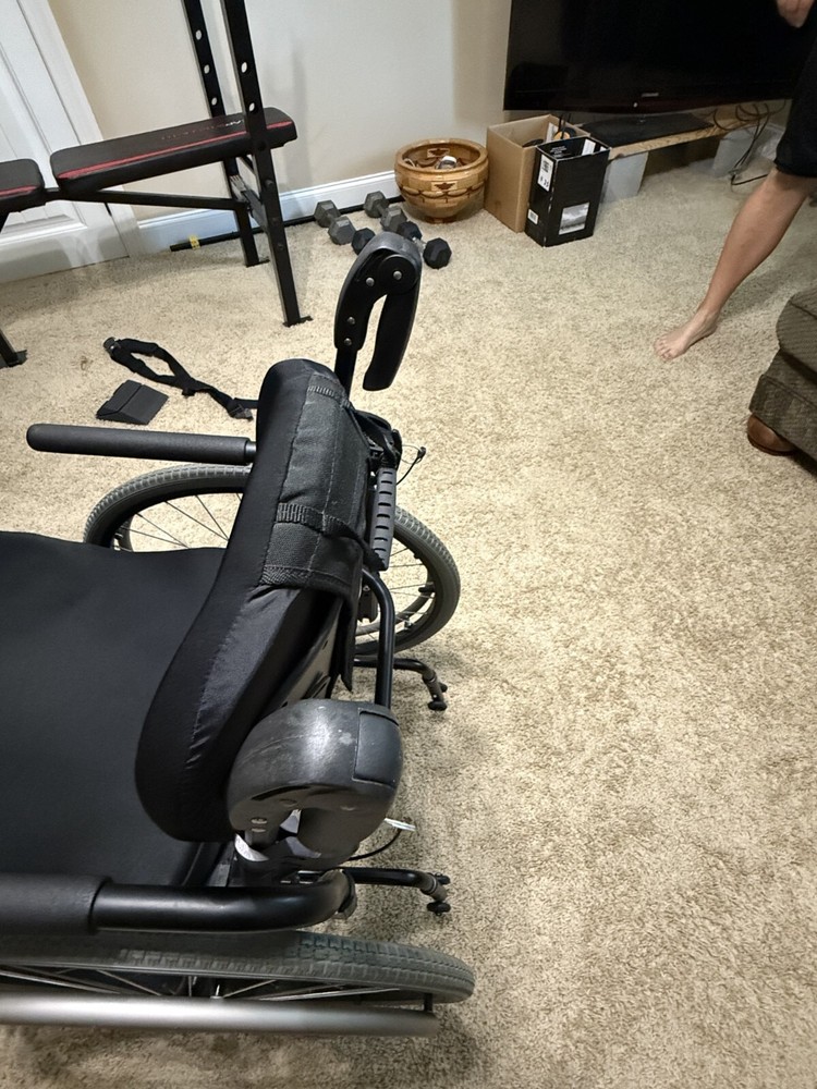 Quickie QRI Wheelchair