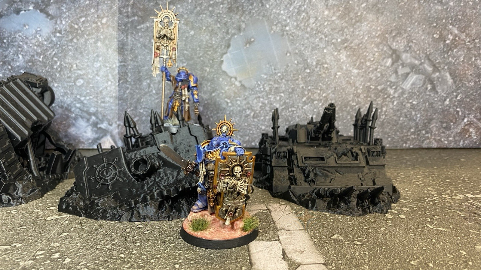 Tabletop Terrain - Wrecked Tanks - Warhammer 40K/ Fantasy Compatible - Lot of 6