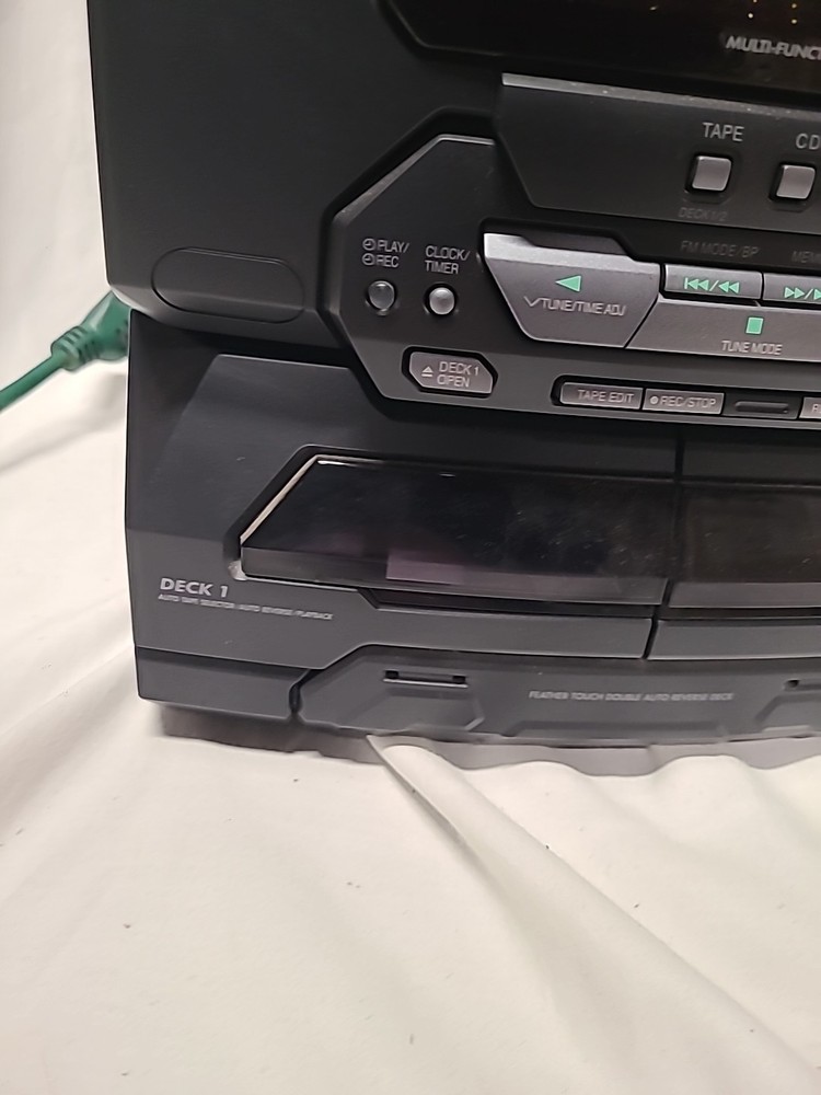 Panasonic SA-AK17 CD Stereo System ***READ DESCRIPTION***