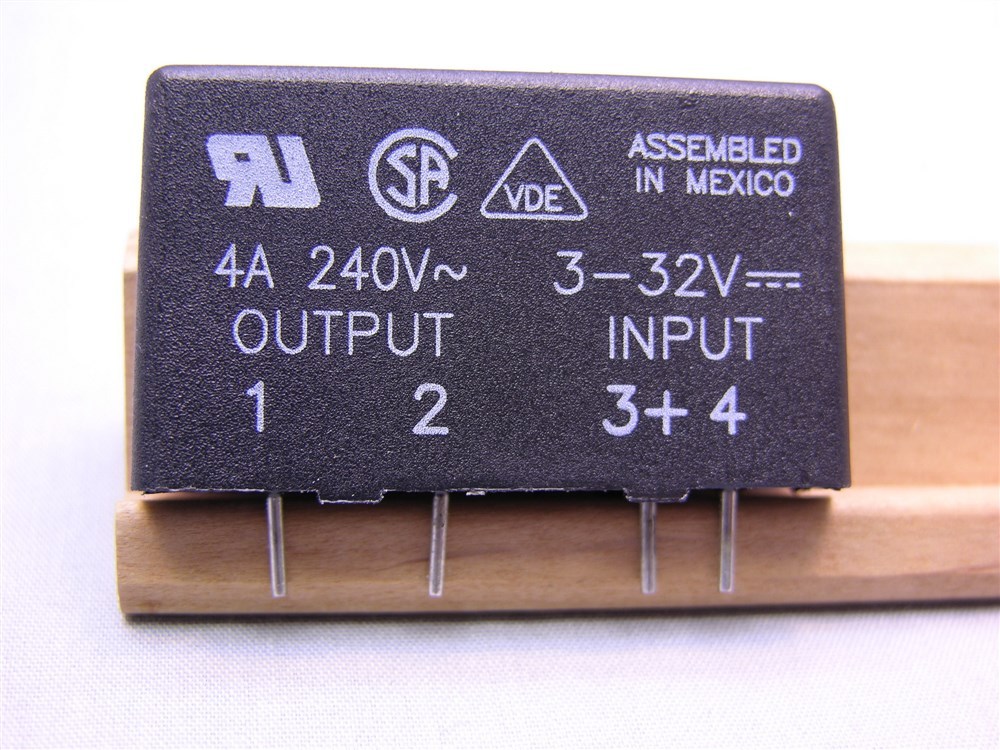 1 Crydom MP240D4 240V 4A Output 3-32V DC Control Solid State AC Relay SIP