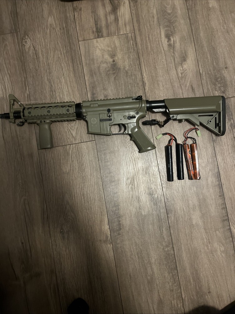 Tactical Force Airsoft M4 CQB SBR