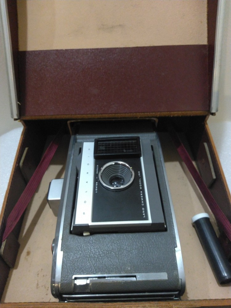 Vintage Polaroid Model J66 Land Camera With Leather Case untested