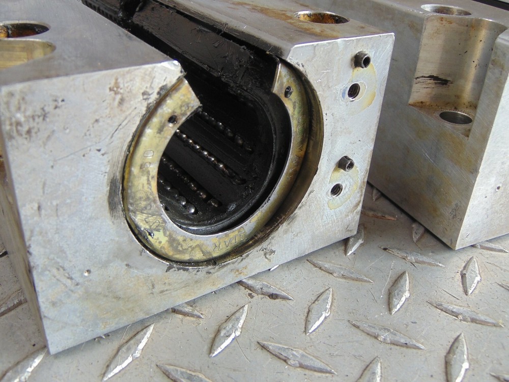 (1) STAR 50 LINEAR BEARING BLOCK 0731-.50